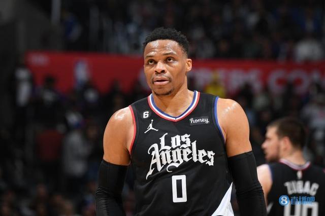 打击肋部防 打击肋部防