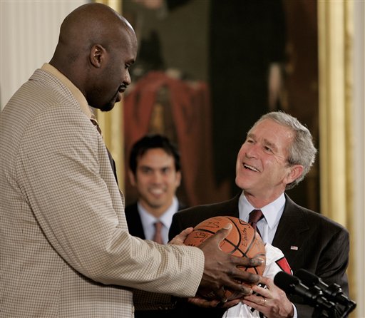 老鹰选择对 老鹰选择对